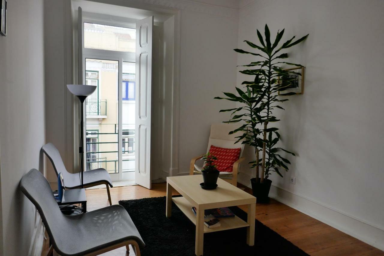 Fernando Pessoa Lisbon Rooms Esterno foto